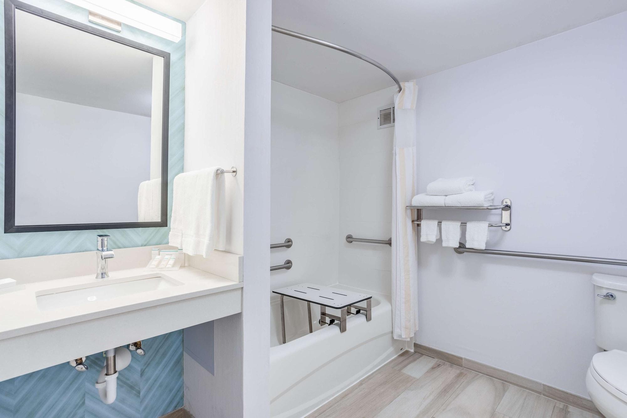 Hilton Garden Inn Cincinnati/Sharonville Kültér fotó